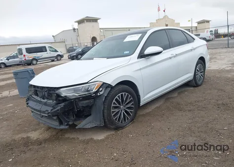 2020 Volkswagen Jetta 1.4T R-Line/1.4T S/1.4T Se из США, поврежденный, VIN 3VWCB7BU2LM006154